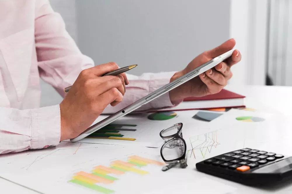 Estratégias de Planejamento Tributário para Reduzir Custos e Maximizar Lucros Estratégias de Planejamento Tributário para Reduzir Custos e Maximizar Lucros