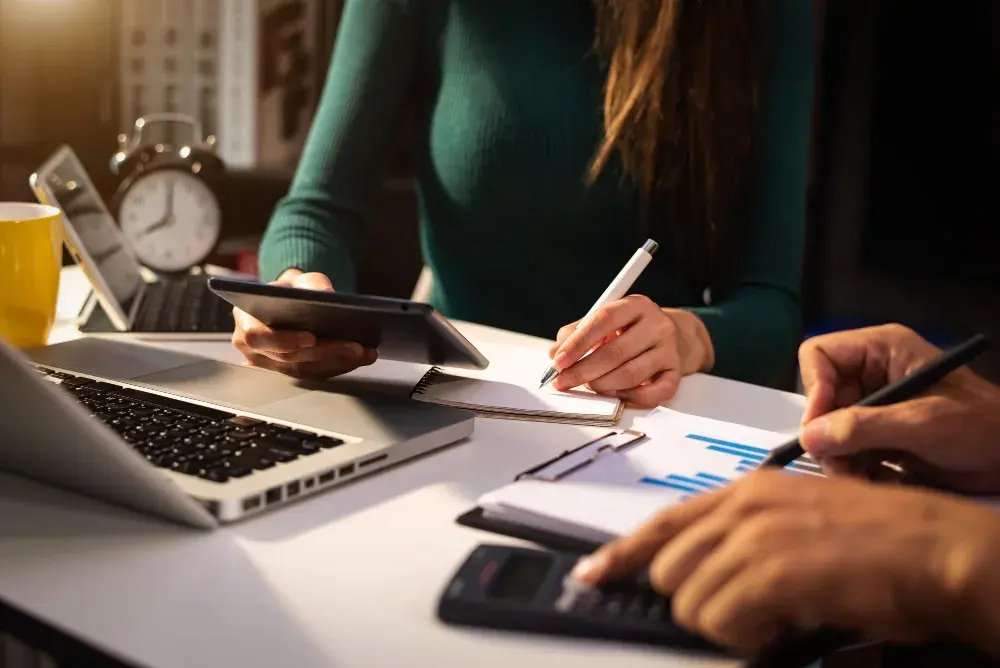 Misturar conta pessoal e da empresa gera problemas no Simples Nacional?