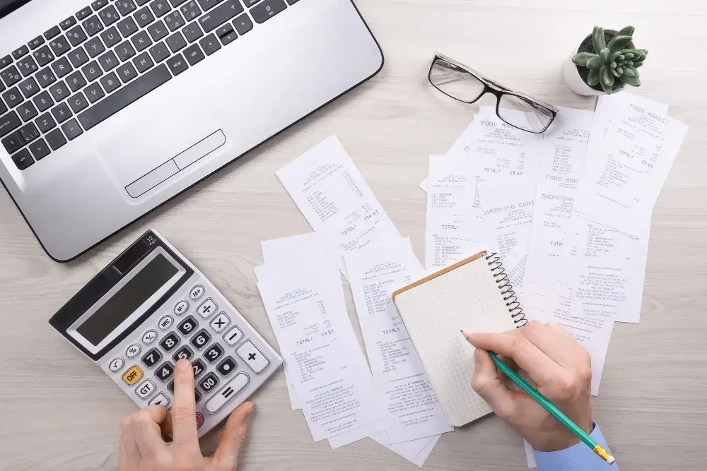Como montar um controle de despesas simples para empresas em Niterói